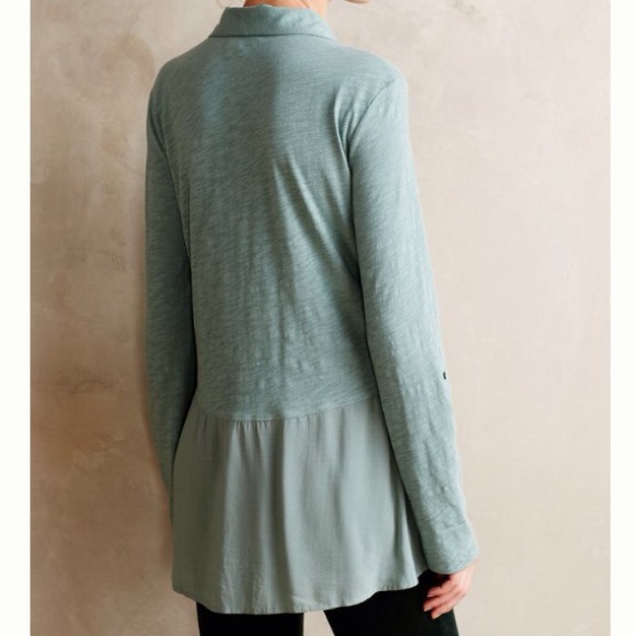 SALE 🌺 Meadow Rue Reha Pullover in Moss - Picture 2 of 4